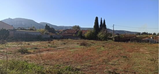 Terrain à bâtir à Les Pennes-Mirabeau, Provence-Alpes-Côte d'Azur