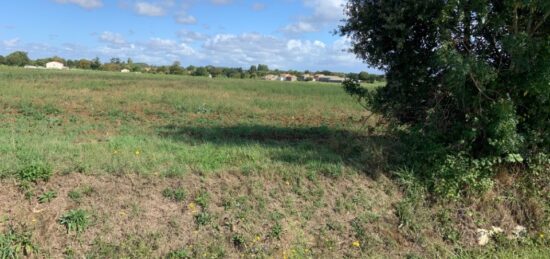 Terrain à bâtir à Surgères, Nouvelle-Aquitaine