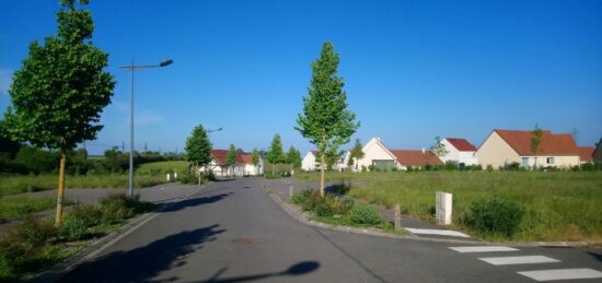Terrain à bâtir à Courville-sur-Eure, Centre-Val de Loire