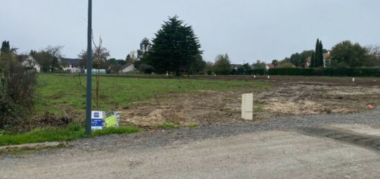 Terrain à bâtir à Cinq-Mars-la-Pile, Centre-Val de Loire