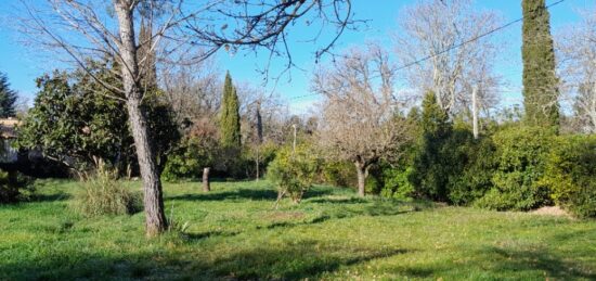 Terrain à bâtir à Sainte-Anastasie-sur-Issole, Provence-Alpes-Côte d'Azur