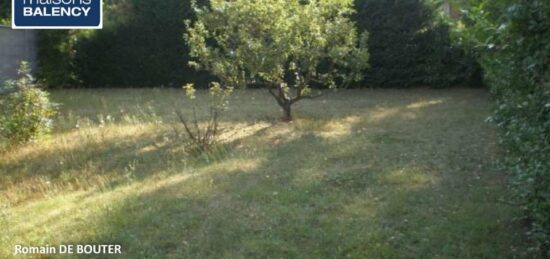 Terrain à bâtir à Breuil-Bois-Robert, Île-de-France