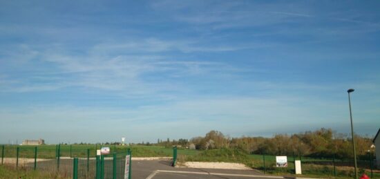 Terrain à bâtir à Chuisnes, Centre-Val de Loire