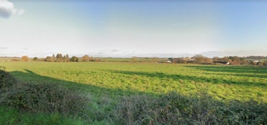 Terrain à bâtir à Saint-Laurent-en-Gâtines, Centre-Val de Loire