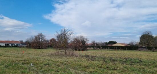 Terrain à bâtir à Lavernose-Lacasse, Occitanie
