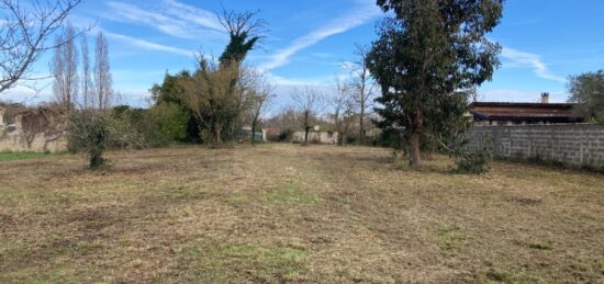 Terrain à bâtir à , Gironde
