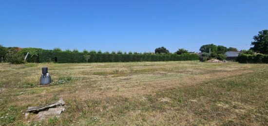 Terrain à bâtir à Saint-Seurin-de-Cadourne, Nouvelle-Aquitaine