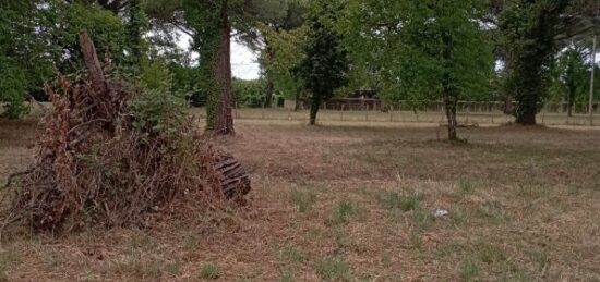 Terrain à bâtir à Saint-Maixant, Nouvelle-Aquitaine