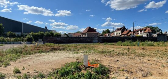 Terrain à bâtir à Écurie, Hauts-de-France