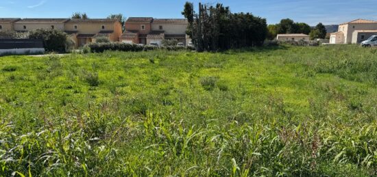 Terrain à bâtir à , Vaucluse