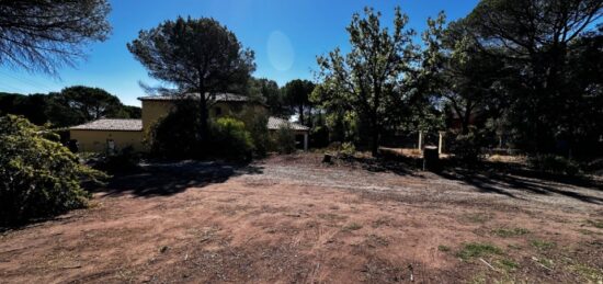 Terrain à bâtir à Fréjus, Provence-Alpes-Côte d'Azur