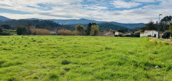 Terrain à bâtir à Pignans, Provence-Alpes-Côte d'Azur