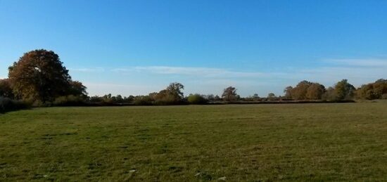 Terrain à bâtir à Saint-Maixant, Nouvelle-Aquitaine