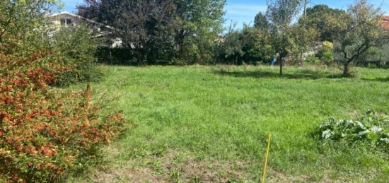 Terrain à bâtir à , Haute-Garonne