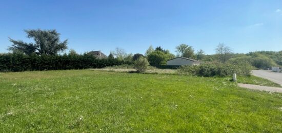 Terrain à bâtir à Saint-Seurin-sur-l'Isle, Nouvelle-Aquitaine