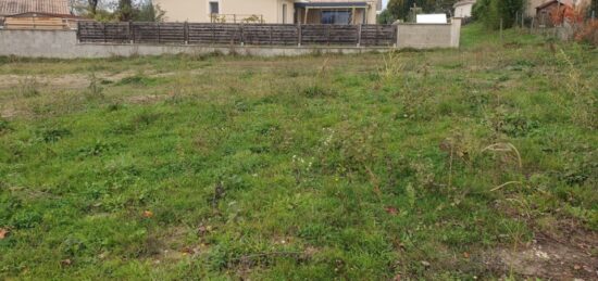 Terrain à bâtir à La Lande-de-Fronsac, Nouvelle-Aquitaine