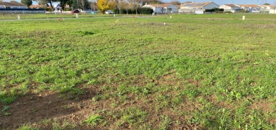 Terrain à bâtir à , Charente-Maritime