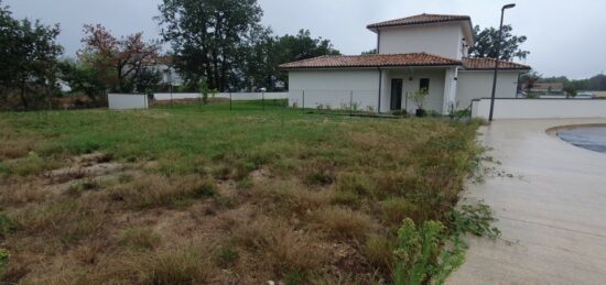 Terrain à bâtir à Ambarès-et-Lagrave, Nouvelle-Aquitaine
