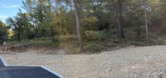 Terrain à bâtir à Rocbaron, Provence-Alpes-Côte d'Azur