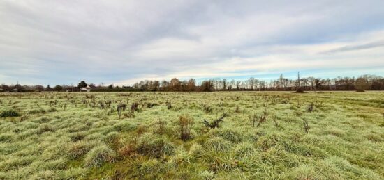 Terrain à bâtir à , Dordogne