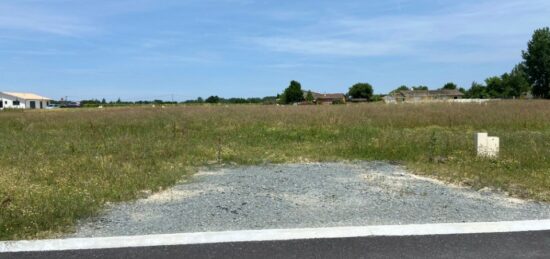 Terrain à bâtir à Targon, Nouvelle-Aquitaine