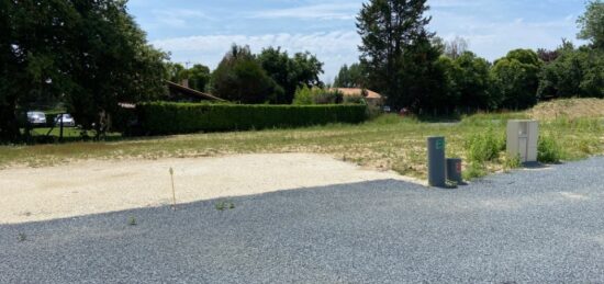 Terrain à bâtir à Saint-Yzan-de-Soudiac, Nouvelle-Aquitaine