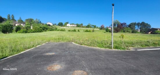 Terrain à bâtir à , Tarn