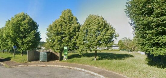 Terrain à bâtir à Menucourt, Île-de-France