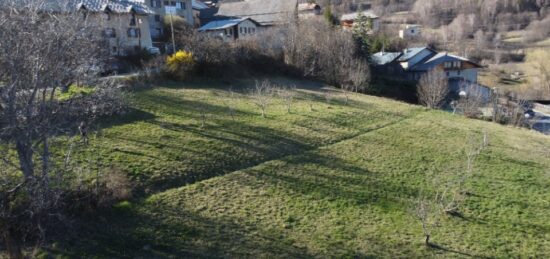 Terrain à bâtir à , Hautes-Alpes