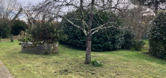 Terrain à bâtir à , Charente