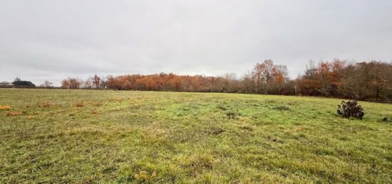 Terrain à bâtir à , Dordogne