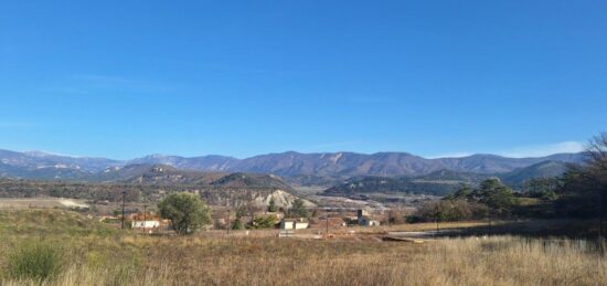 Terrain à bâtir à , Alpes-de-Haute-Provence