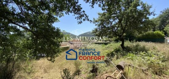 Terrain à bâtir à , Var