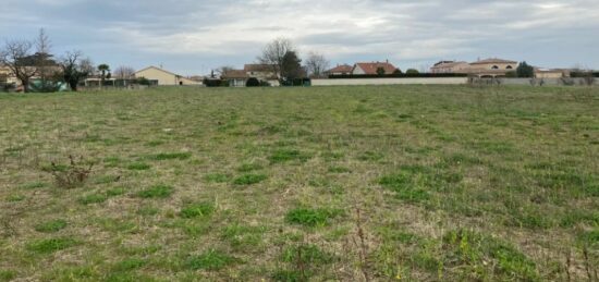 Terrain à bâtir à , Drôme