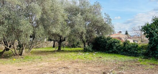 Terrain à bâtir à Cuers, Provence-Alpes-Côte d'Azur