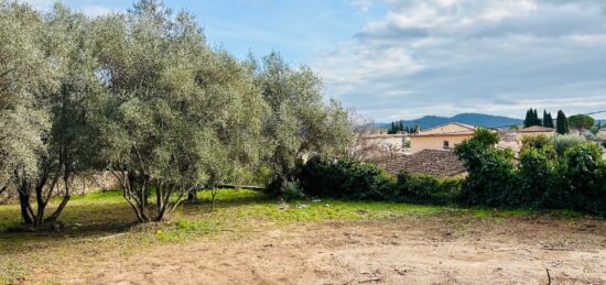 Terrain à bâtir à , Var