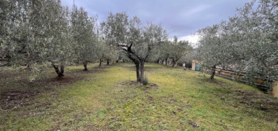 Terrain à bâtir à Manosque, Provence-Alpes-Côte d'Azur