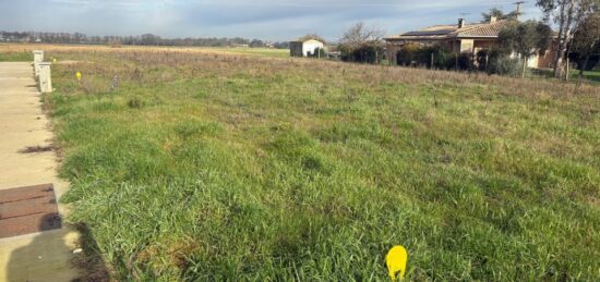 Terrain à bâtir à , Haute-Garonne