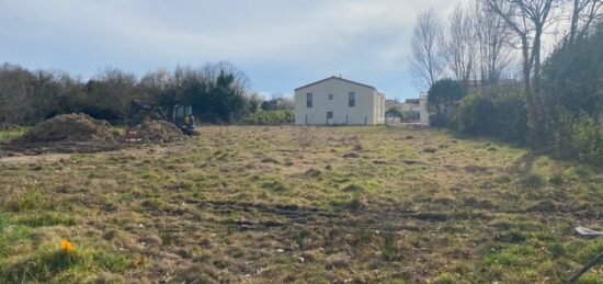 Terrain à bâtir à Saint-Savin, Nouvelle-Aquitaine