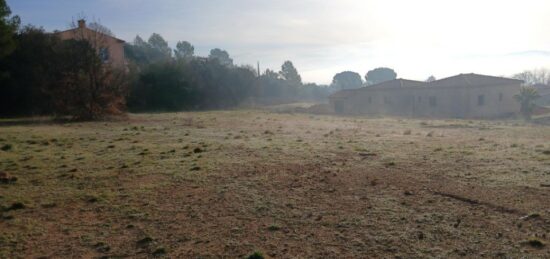Terrain à bâtir à , Var