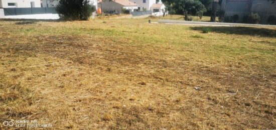 Terrain à bâtir à Pertuis, Provence-Alpes-Côte d'Azur