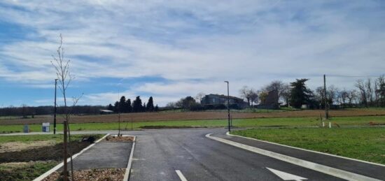 Terrain à bâtir à Eaunes, Occitanie