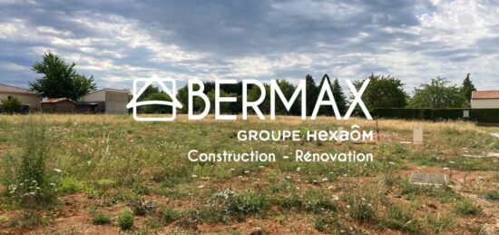 Terrain à bâtir à , Charente