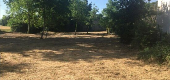 Terrain à bâtir à Cucuron, Provence-Alpes-Côte d'Azur