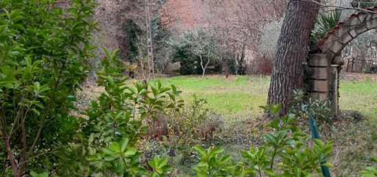 Terrain à bâtir à , Bouches-du-Rhône