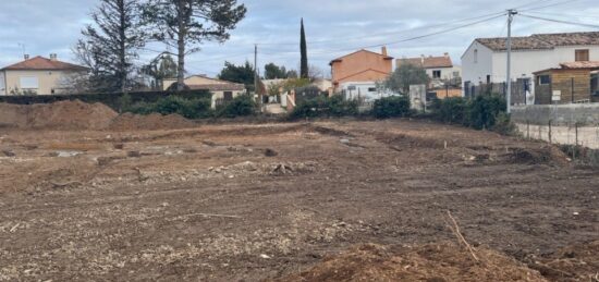 Terrain à bâtir à Volx, Provence-Alpes-Côte d'Azur