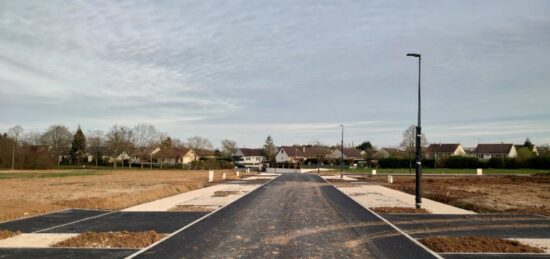 Terrain à bâtir à Pierres, Centre-Val de Loire