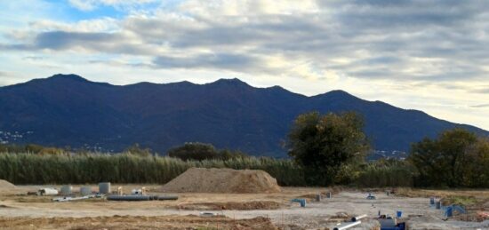 Terrain à bâtir à Brouilla, Occitanie