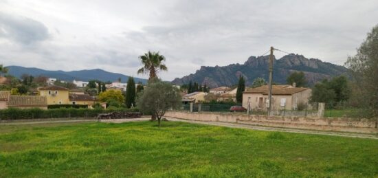 Terrain à bâtir à Roquebrune-sur-Argens, Provence-Alpes-Côte d'Azur