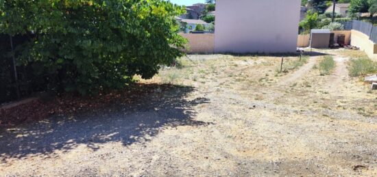 Terrain à bâtir à Cuers, Provence-Alpes-Côte d'Azur